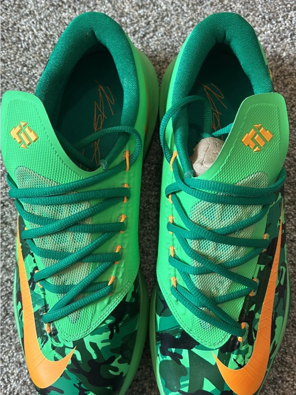 Nike selling pair